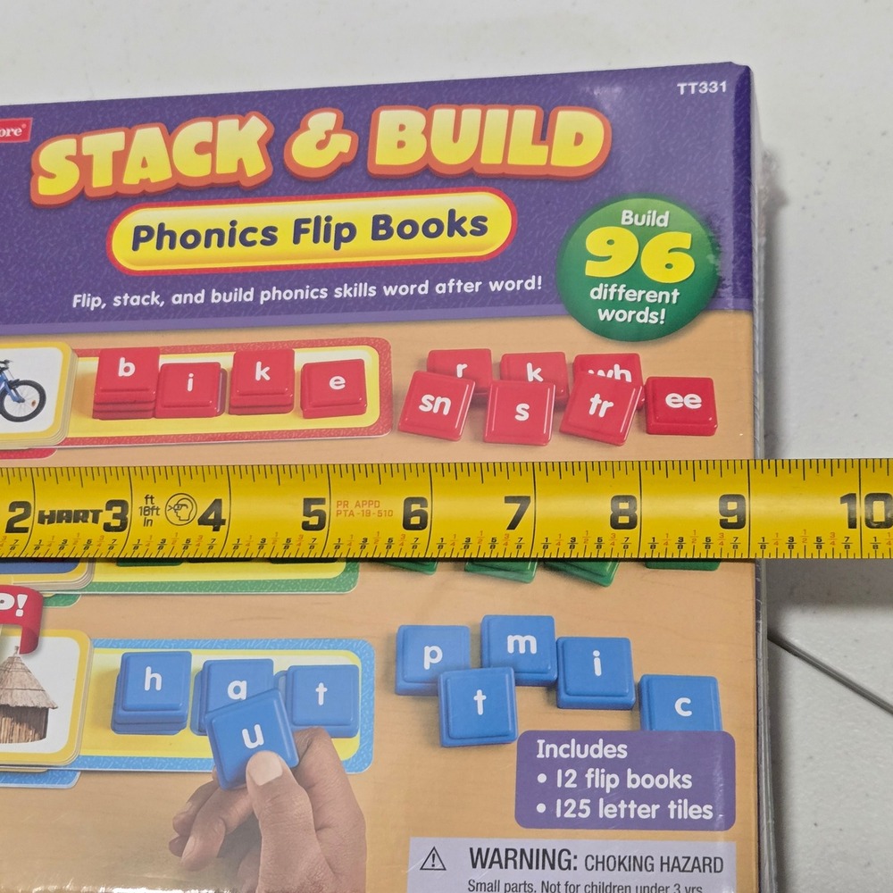 Lakeshore Stack & Build Phonics Flip Books TT331 Grades K-2 Learning Toy NEW - Picture 7 of 7